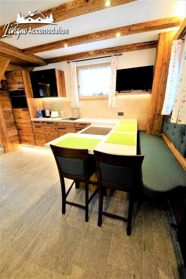 Mountain Chalet Scoiattolo By Livigno Accomodation Exterior foto