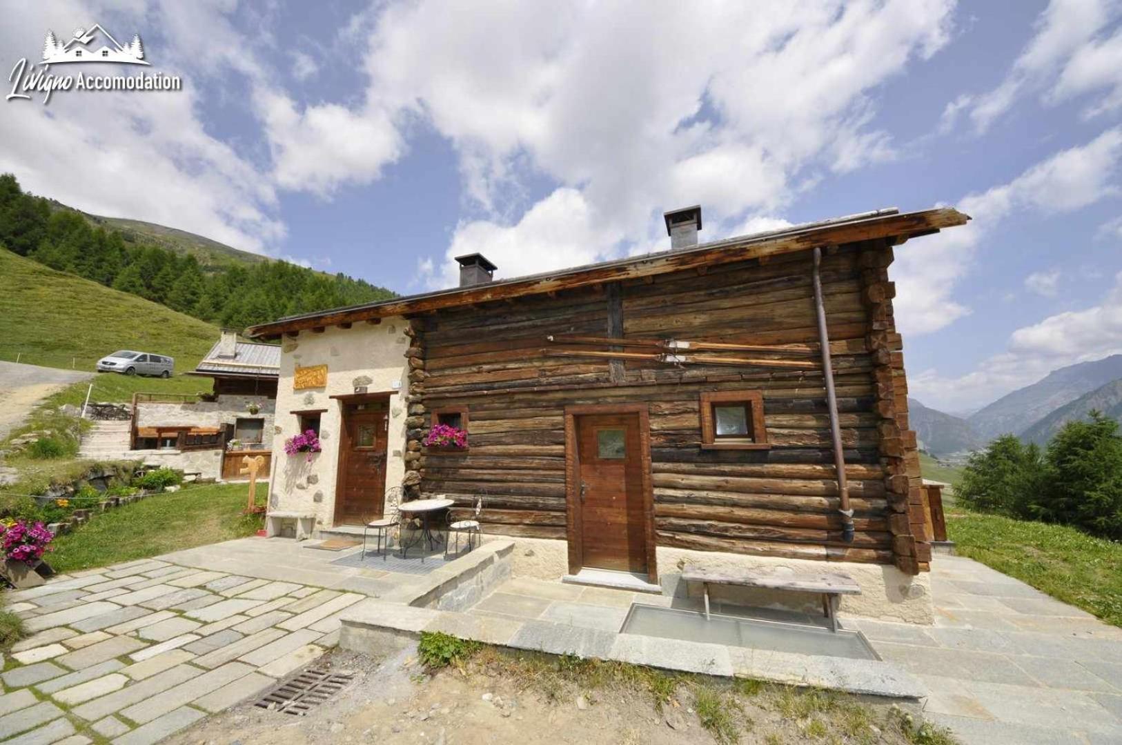 Mountain Chalet Scoiattolo By Livigno Accomodation Exterior foto